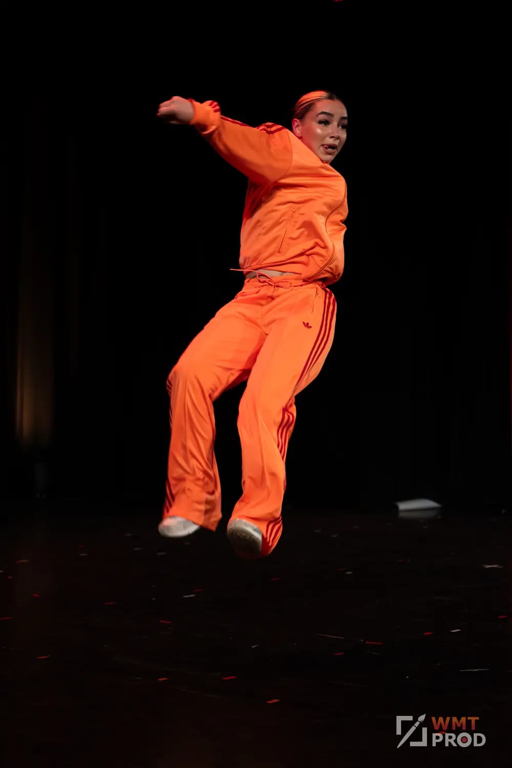 ADAGE STUDIO 37 - WMTPROD 2025-600